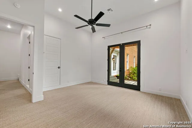 509 W Austin St Fredericksburg, TX 78624