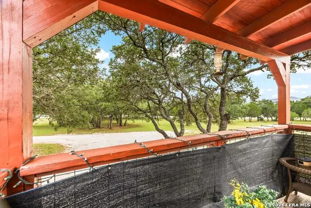 133 BUCKSKIN TRL Bandera, TX 78003