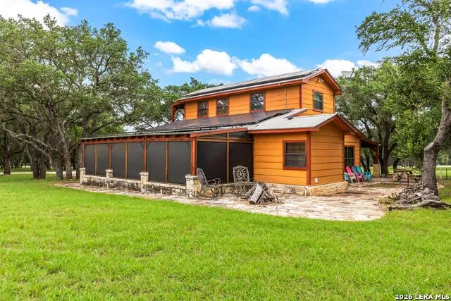 133 BUCKSKIN TRL Bandera, TX 78003