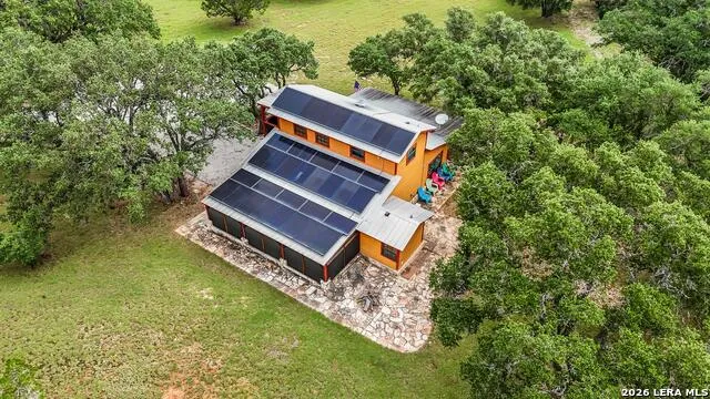133 BUCKSKIN TRL Bandera, TX 78003