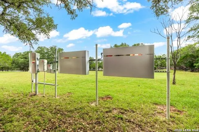 133 BUCKSKIN TRL Bandera, TX 78003