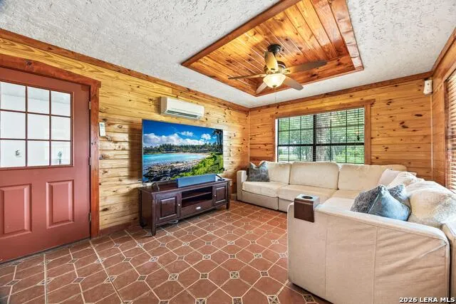 133 BUCKSKIN TRL Bandera, TX 78003