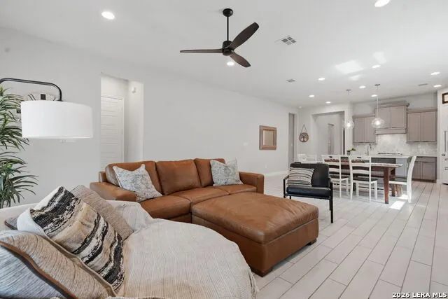 311 Navarro Boerne, TX 78006
