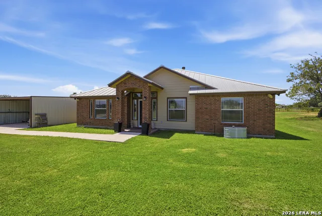 12778 FM 1346 St Hedwig, TX 78152