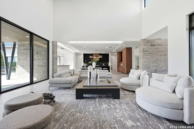 62 Via Aragon San Antonio, TX 78257