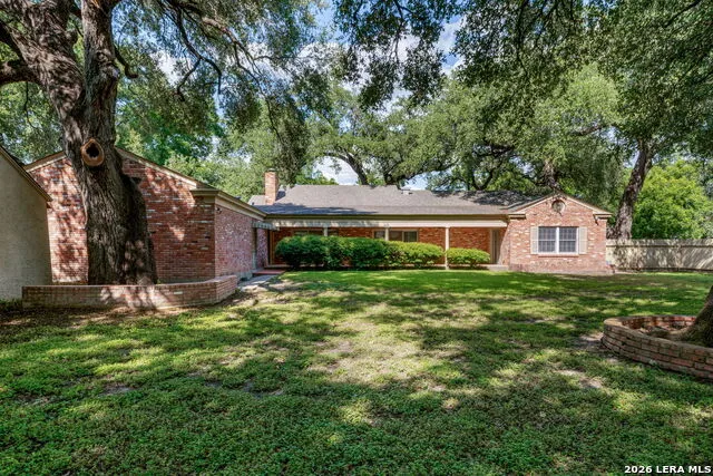 429 High Street Uvalde, TX 78801