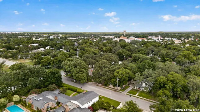 429 High Street Uvalde, TX 78801