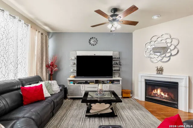 4234 Woodbridge Way San Antonio, TX 78257