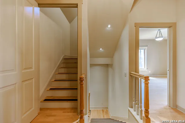 1104 Lois St Kerrville, TX 78028
