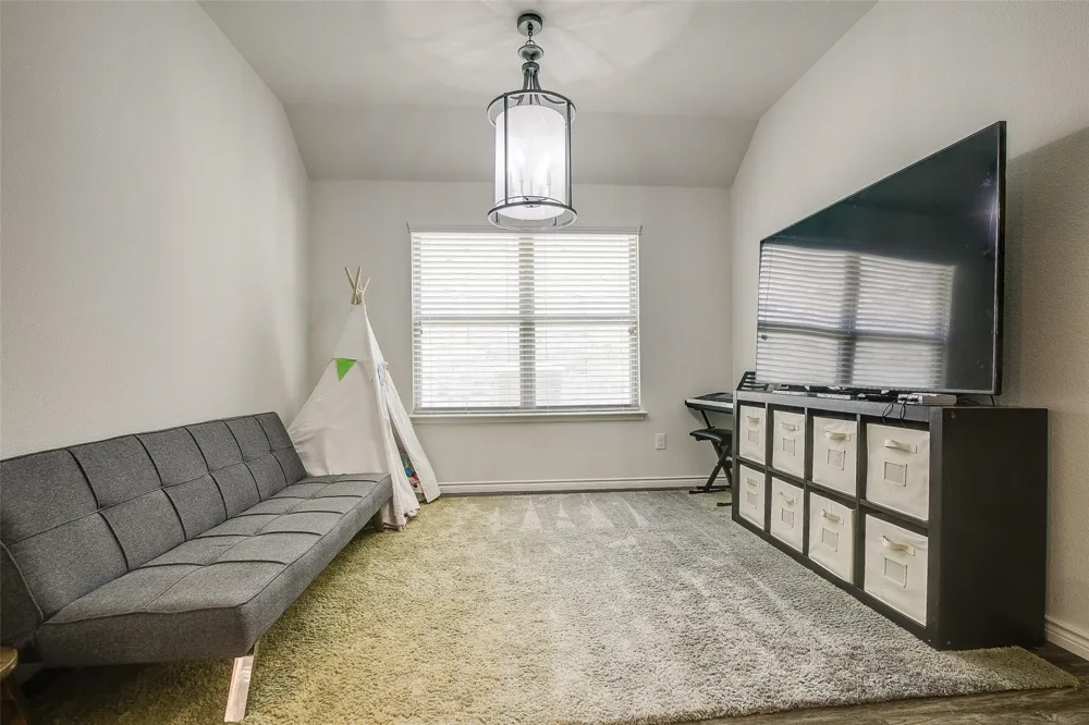 593 Jamestown Lane Fate, TX 75189