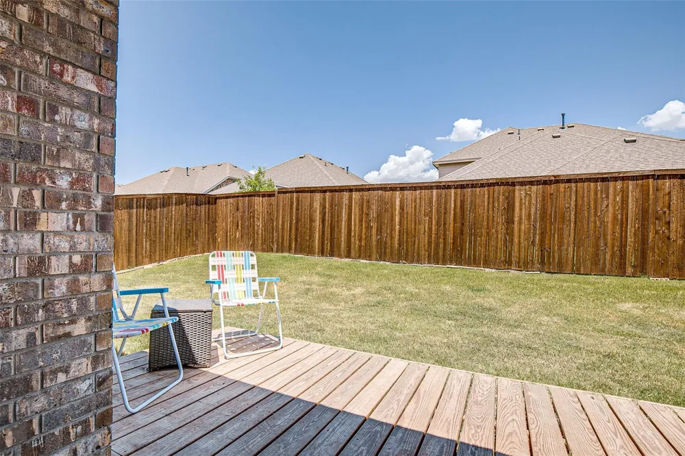 593 Jamestown Lane Fate, TX 75189