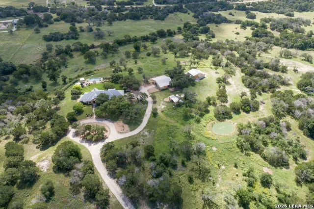 395 Bluff Creek Center Point, TX 78010
