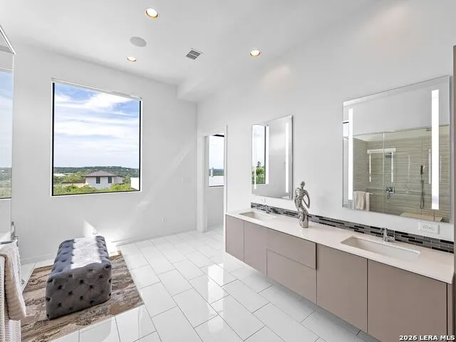 10015 Ivory Canyon San Antonio, TX 78255