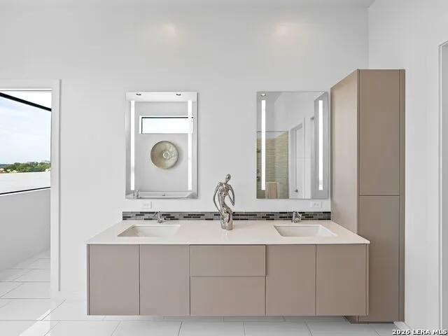 10015 Ivory Canyon San Antonio, TX 78255