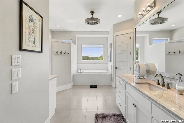 643 MENGER SPGS Boerne, TX 78006