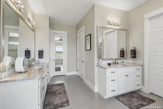 643 MENGER SPGS Boerne, TX 78006