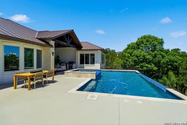 643 MENGER SPGS Boerne, TX 78006