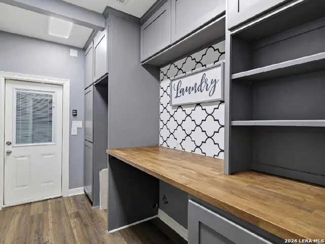 27 Stonewall Bend San Antonio, TX 78256