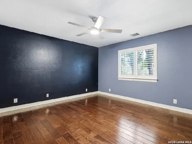 27 Stonewall Bend San Antonio, TX 78256