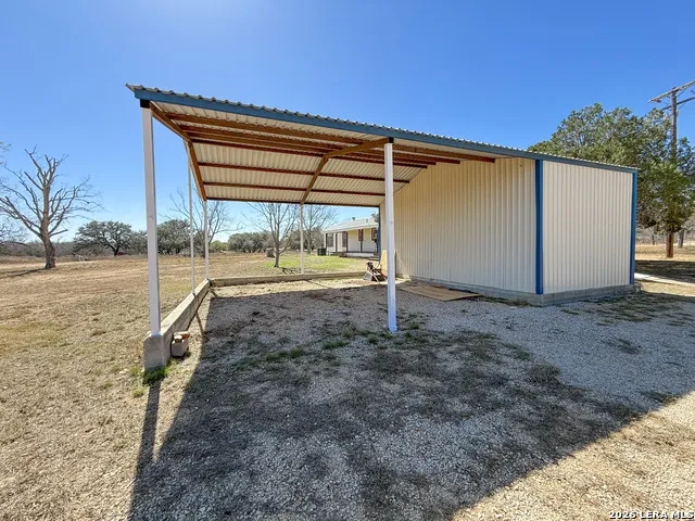 3962 STATE HWY 173 S Devine, TX 78016