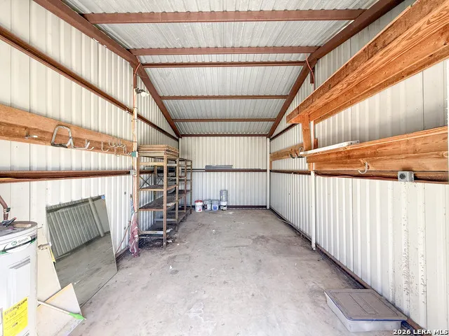 3962 STATE HWY 173 S Devine, TX 78016