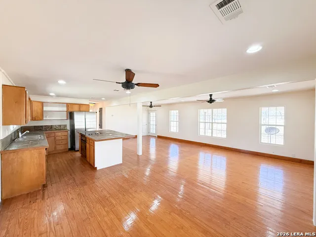 3962 STATE HWY 173 S Devine, TX 78016