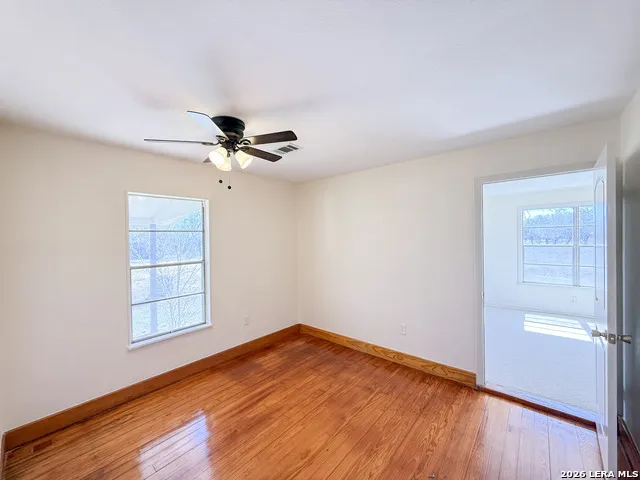 3962 STATE HWY 173 S Devine, TX 78016