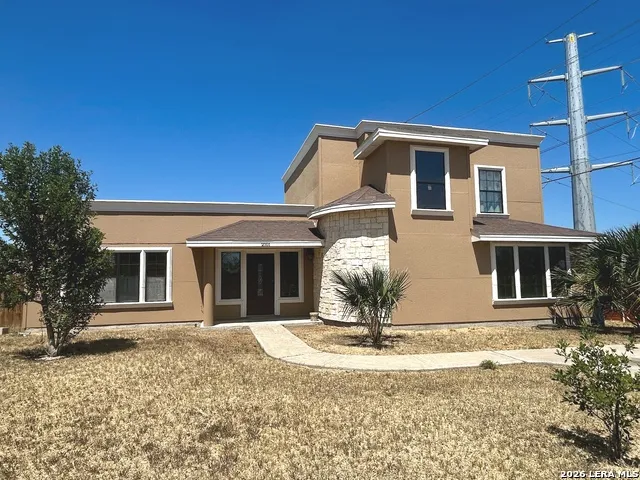 2101 PERSHING CIR Eagle Pass, TX 78852