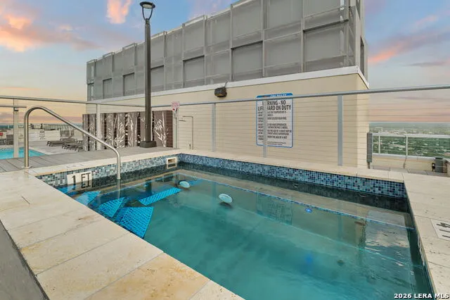610 E Market St #UNIT 2605 San Antonio, TX 78205