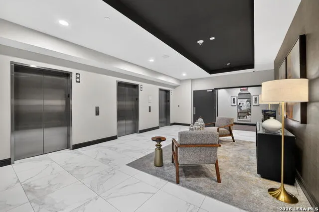 610 E Market St #UNIT 2605 San Antonio, TX 78205
