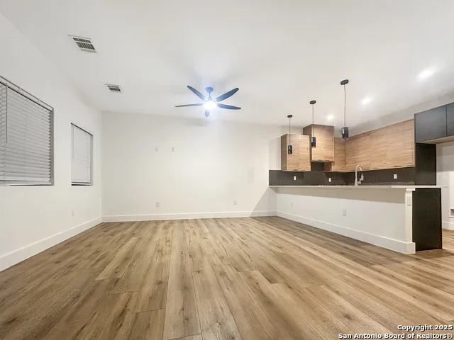 721-723 Iowa #721 723 San Antonio, TX 78203