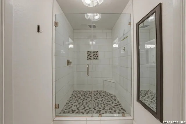 214 E TRAVIS ST #APT 205 San Antonio, TX 78205