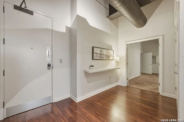 214 E TRAVIS ST #APT 205 San Antonio, TX 78205
