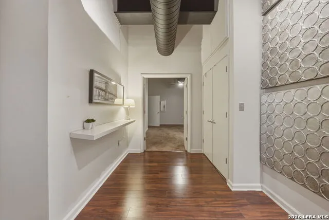 214 E TRAVIS ST #APT 205 San Antonio, TX 78205