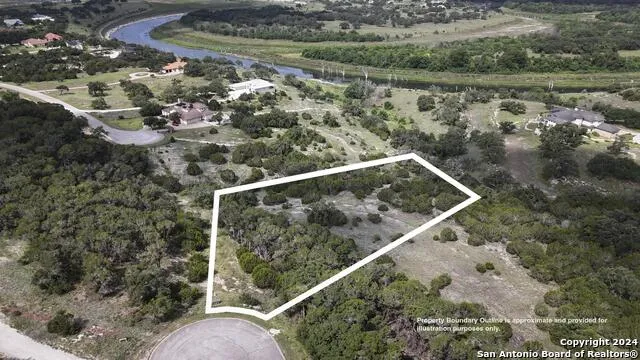 228 ENIGMA AVE Spring Branch, TX 78070