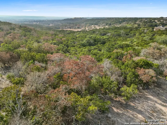 129 Paramount View Kerrville, TX 78028