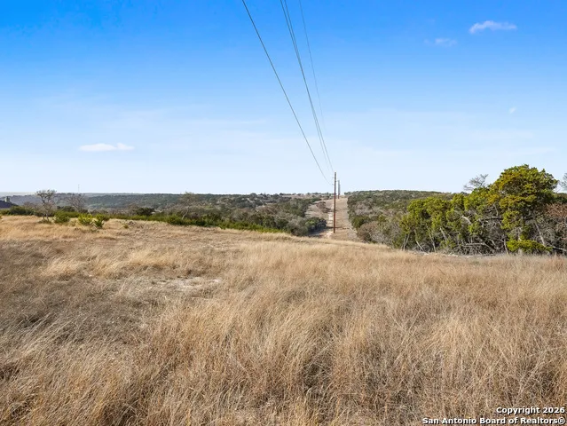 129 Paramount View Kerrville, TX 78028
