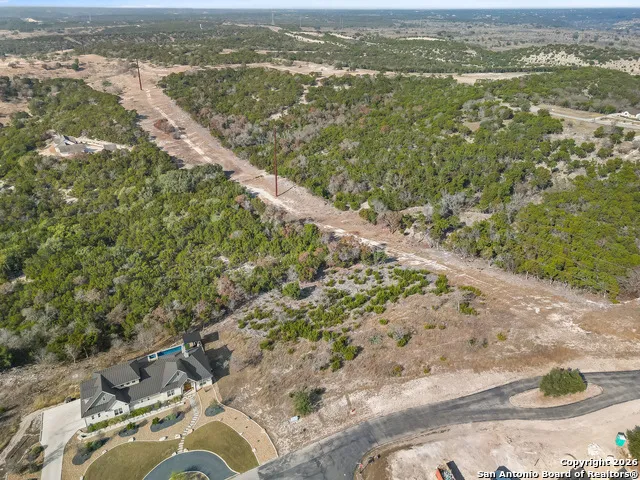 129 Paramount View Kerrville, TX 78028