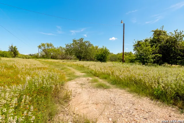 3141 Zion Hill Seguin, TX 78155