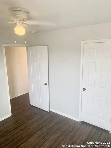 10706 MATHOM LNDG Unit 3 Universal City, TX 78148