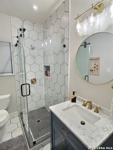 404 W Walnut Seguin, TX 78155