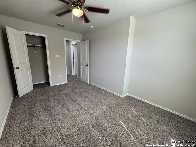 5330 Lisa Point Unit 102 Converse, TX 78109