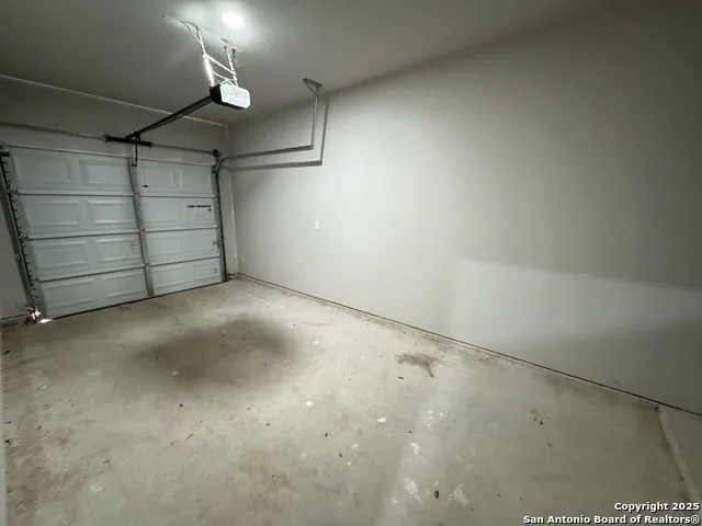 5330 Lisa Point Unit 102 Converse, TX 78109