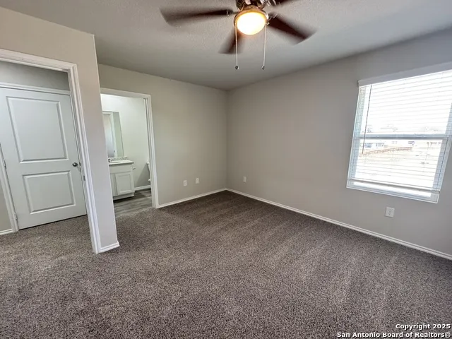 5330 Lisa Point Unit 102 Converse, TX 78109