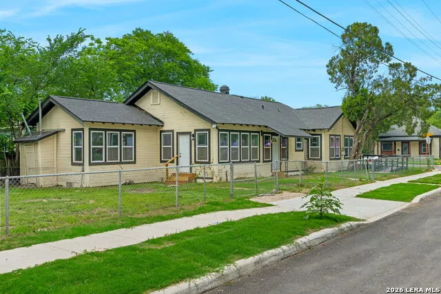 1200 W Magnolia Ave San Antonio, TX 78201