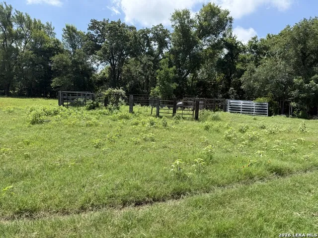 14 COUNTY ROAD 273 Bremond, TX 76629