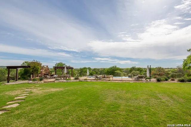 395 Bluff Creek Center Point, TX 78010