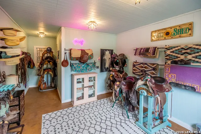 395 Bluff Creek Center Point, TX 78010