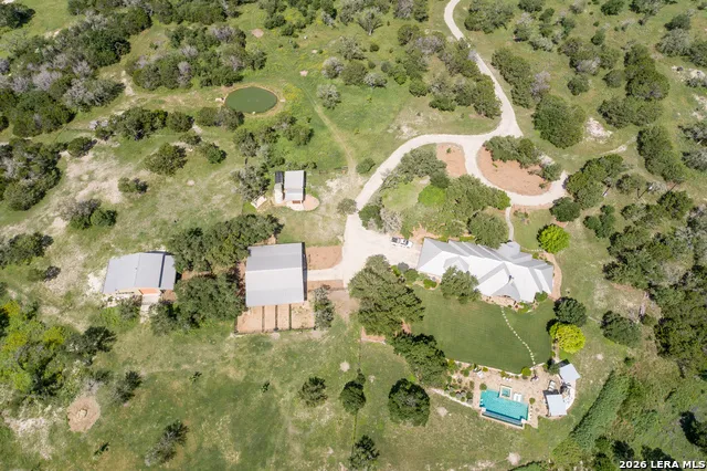 395 Bluff Creek Center Point, TX 78010