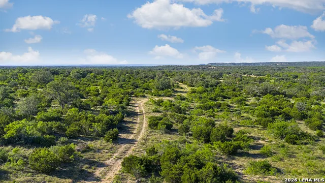 000 RM 1221 London, TX 76854